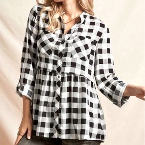 Suzanne Betro Buffalo plaid roll tab button down shirt